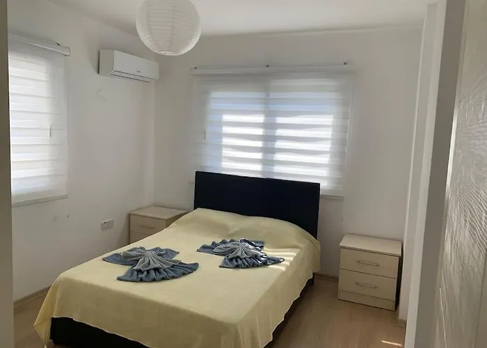 Merkezdeki Eviniz * Kirenia