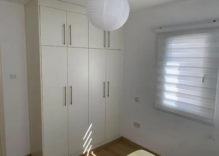 Merkezdeki Eviniz * Kirenia